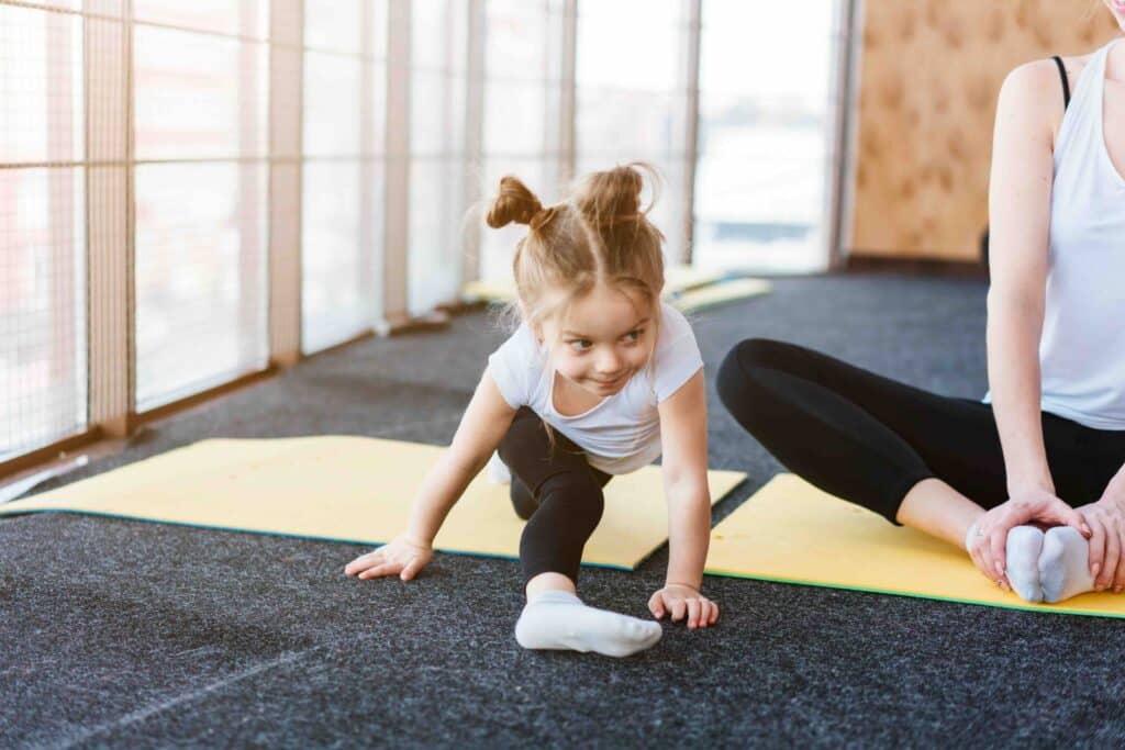yoga for tumlinge