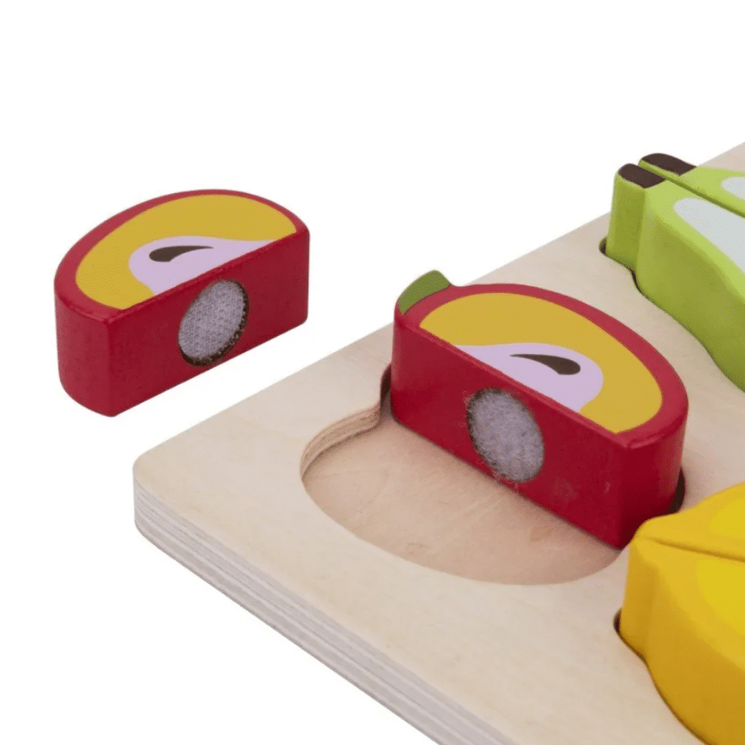 legemad i træ træmad legemad elis design wooden fruit for cutting EN1058