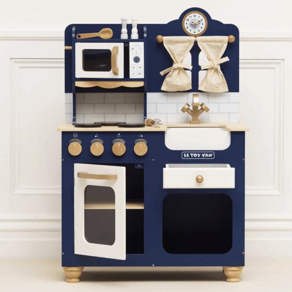 Oxford Wooden Play Kitchen TV325