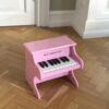 Børneklaver - lyserød m_node hæfte N10158 New Classic Toys
