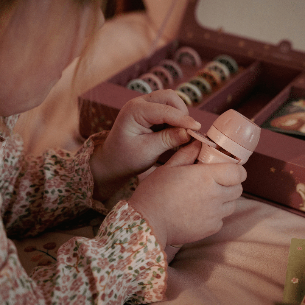 Little Dutch - Historie projektor LD4780 Pink