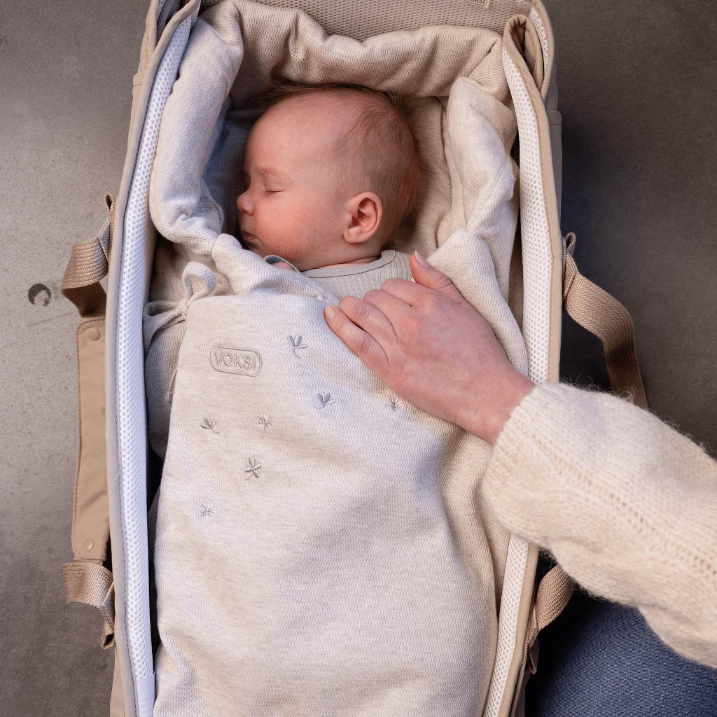 Voksi WOOL WRAP - Warm swaddle bag