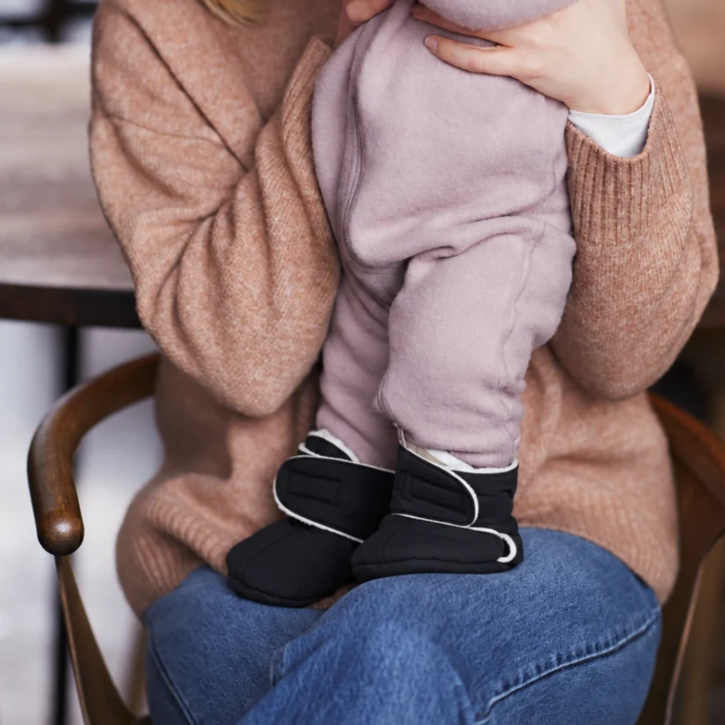 Voksi Baby booties - Varme futter - Black