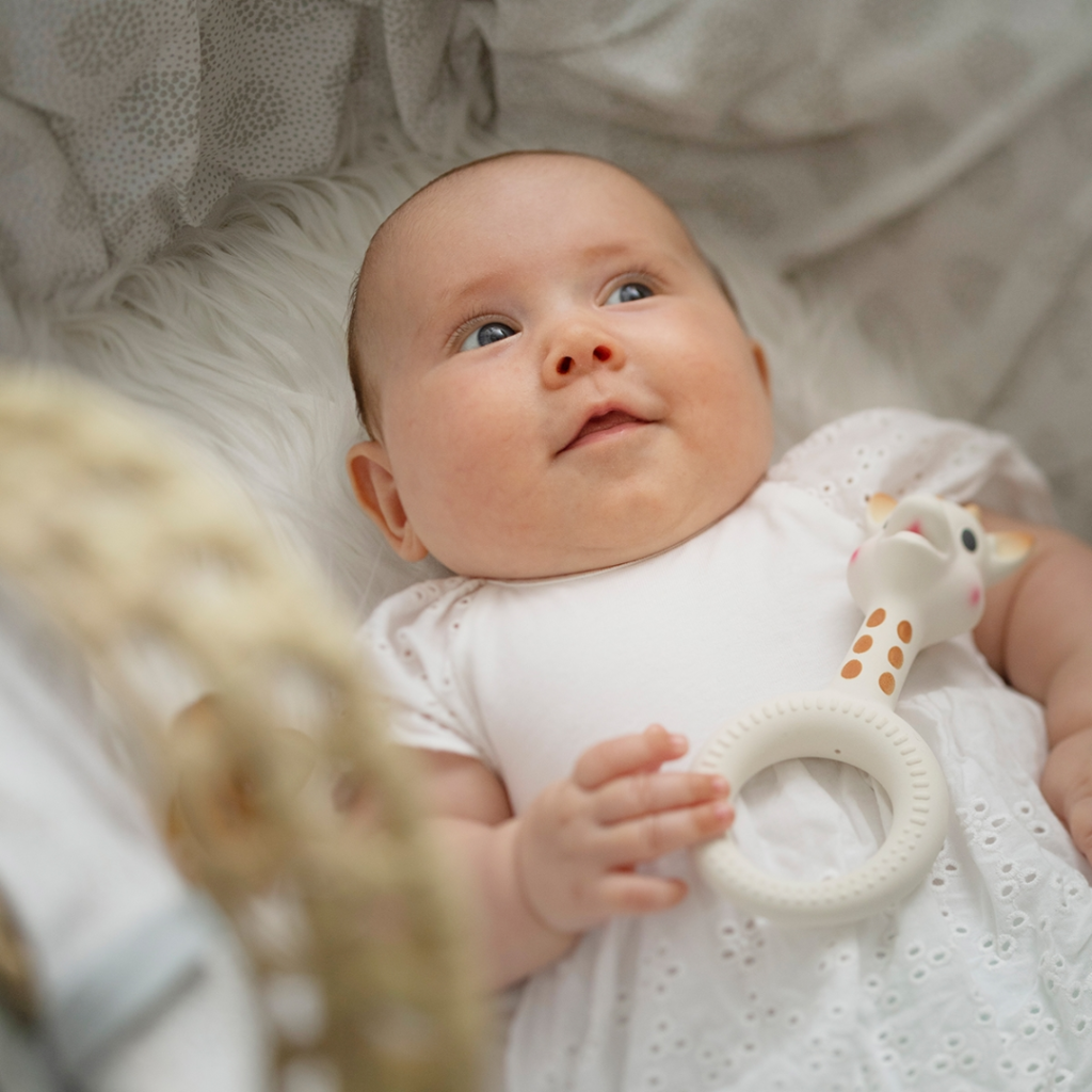 So Pure Bidering Ring Teether