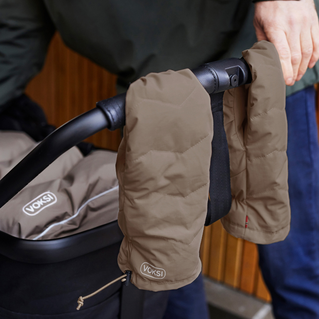 voksi stroller mittens 2026 barnevognshandsker walnut