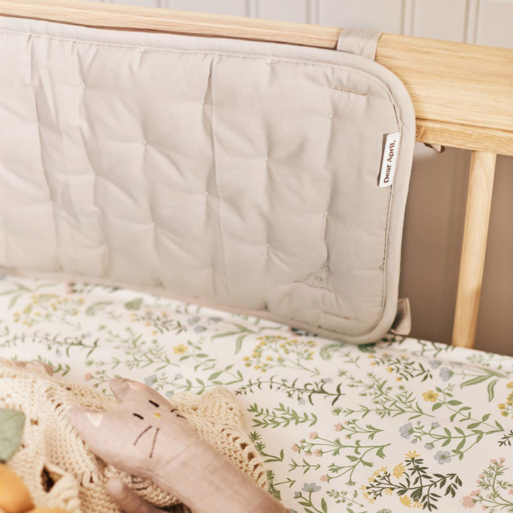 dear april nori sengerand littel mouse