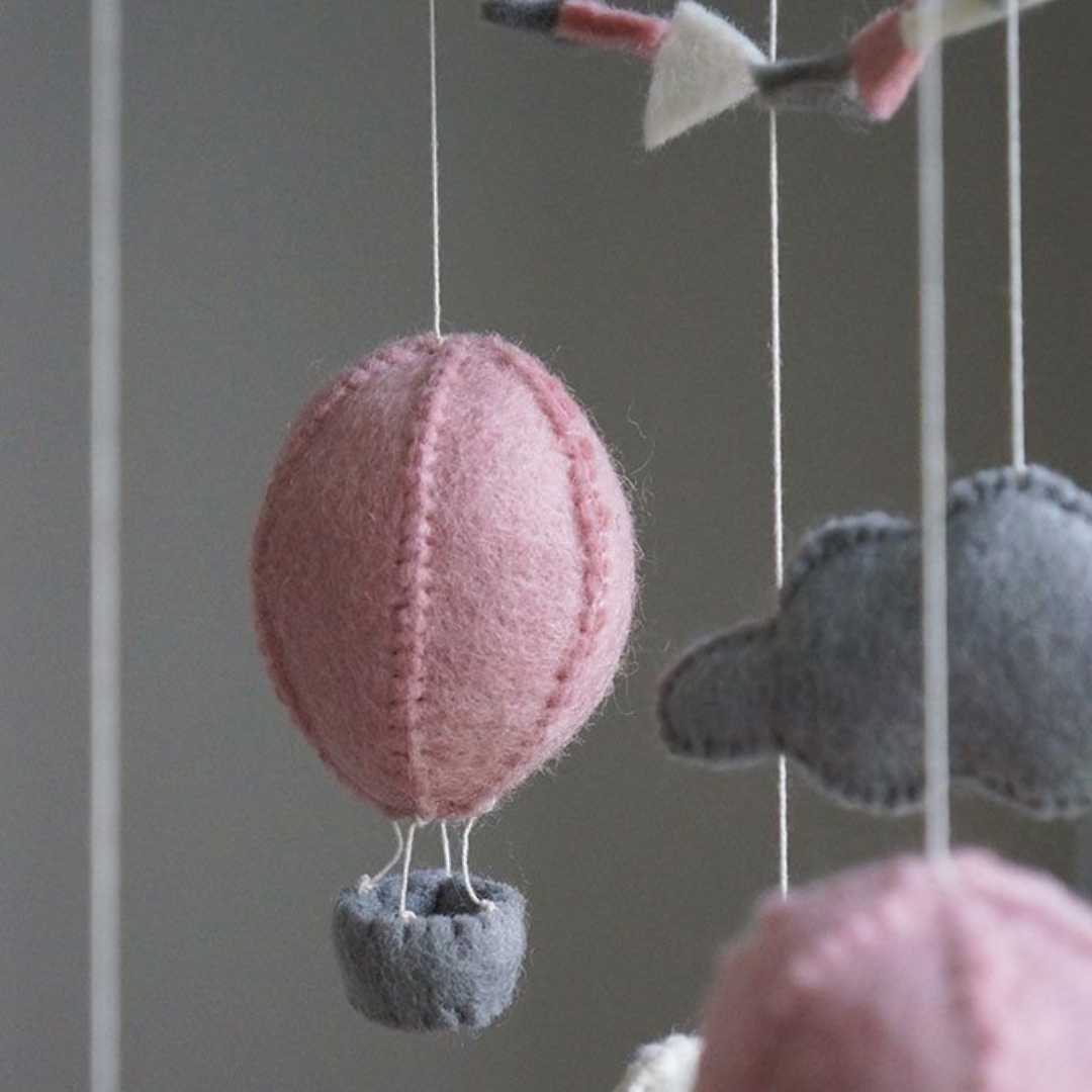 gamcha Uro, Luftballon Vimpler, Lyserød