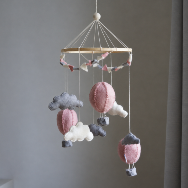 gamcha Uro, Luftballon Vimpler, Lyserød