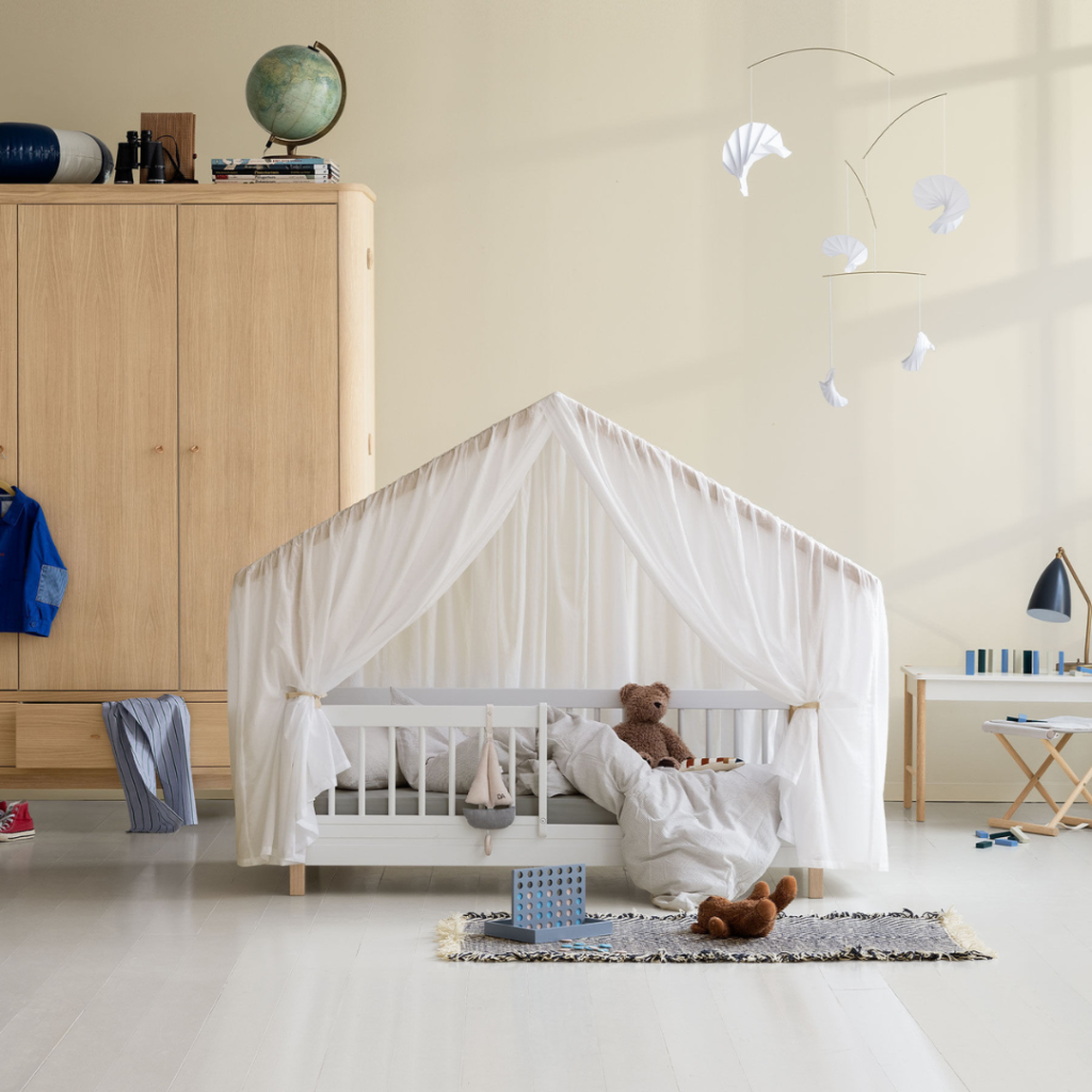 Oliver Furniture Wood Mini plus Husseng eg hvid