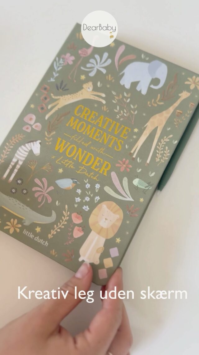 En tegnetablet er en af de ting, man bliver glad for at have med💛

Den er nem at tage med på farten, på ferien, i bilen, på café eller når der bare er brug for lidt stille afslapningstid derhjemme.

Little Dutch tegnetabletten giver plads til kreativ leg uden papir, rod eller skærm. Barnet kan tegne, viske ud og starte forfra igen og igen✏️✨

🤍 Perfekt til rejser og udflugter
🤍 Nem for små hænder at bruge
🤍 Træner finmotorik og kreativitet
🤍 Ingen skærm

En lille aktivitet med stor underholdningsværdi – både hjemme og på farten💛