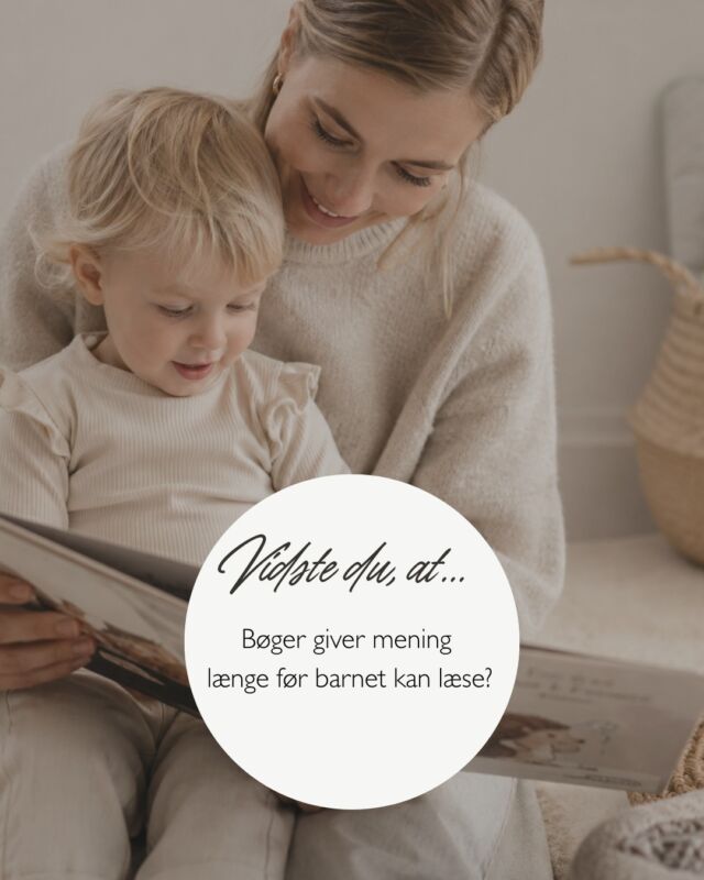 Bøger giver mening, længe før barnet selv kan læse📚 

Når I læser sammen, handler det nemlig om meget mere end ordene på siderne. Barnet oplever farver og billeder, lytter til din stemme og lærer langsomt at genkende lyde, ord og små fortællinger🫶🏻

Hvilken bog er favoritten hjemme hos jer lige nu? 📖